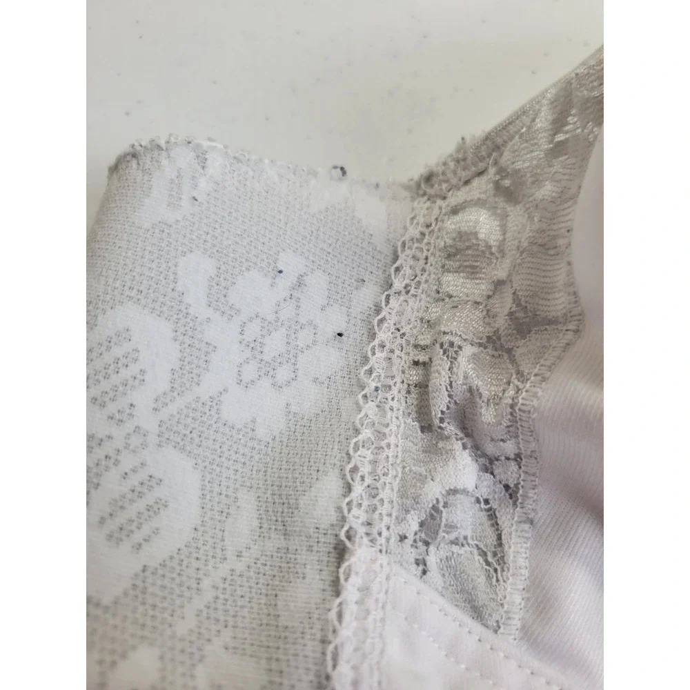 Vtg Playtex Wireless Bra Full Coverage Floral Comfort White Size 44C